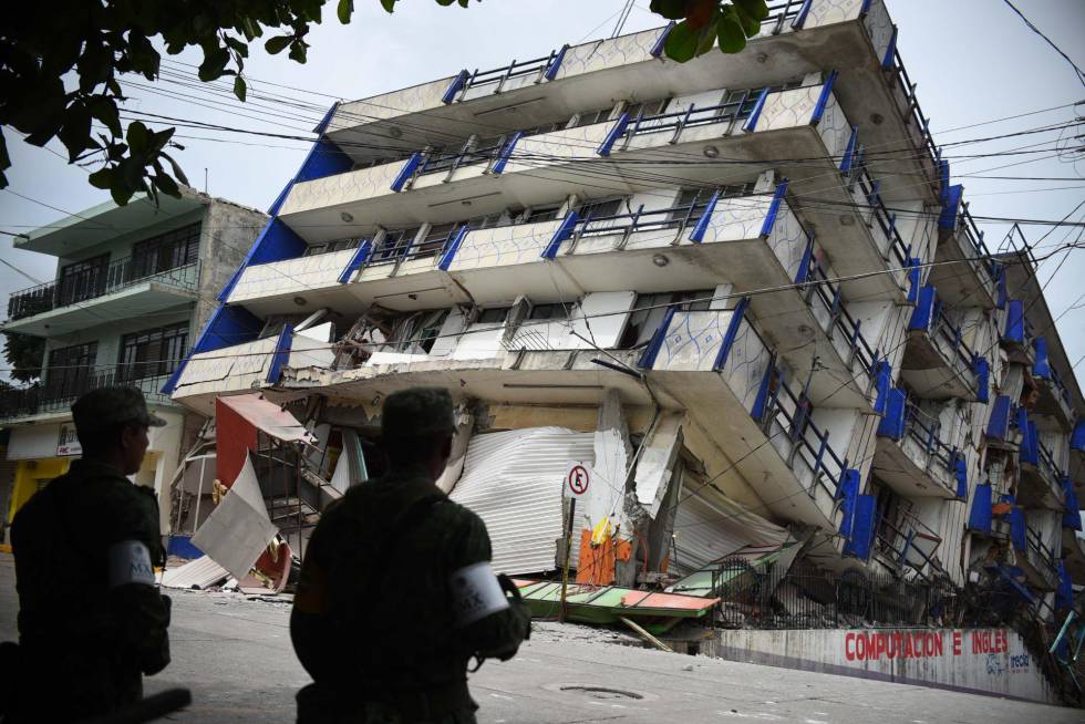 Revista Capital Por qué colapsaron los edificios en México tras el